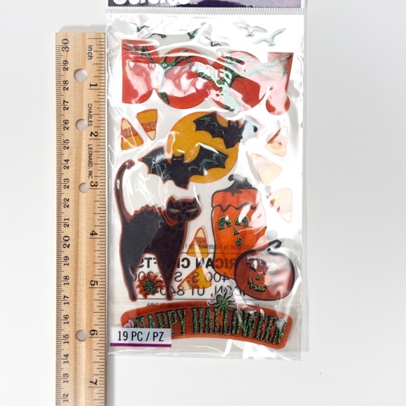 🎃 Sticko Halloween Stickers 19-Piece Spooky Set Bats Black Cat Candy Corn 👻🦇 - Picture 5 of 5
